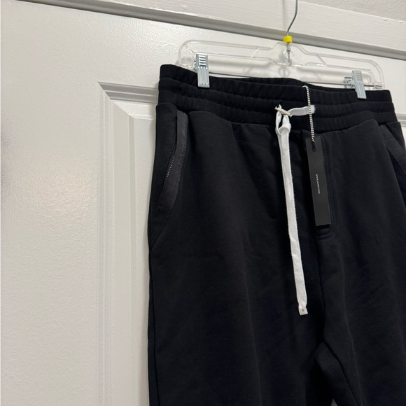 Amiri Core Logo Sweatpants Black - Picture 2 of 14